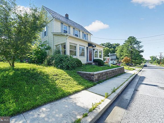 3rd image of 8421 Old Harford Rd