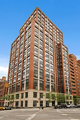 Sold by Corcoran | media 7