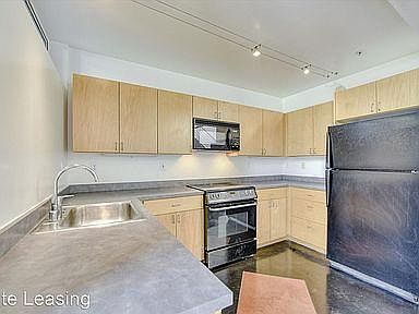 4th image of 685 Tennessee St #B