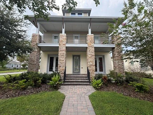4 bed, 3.0 bath, 3011 sqft, $4,400 — Photo 1