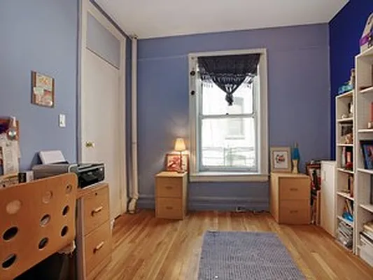 Rented by Riverside NYC Realty LLC | media 17