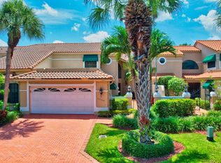 22708 Caravelle Cir, Boca Raton, FL 33433