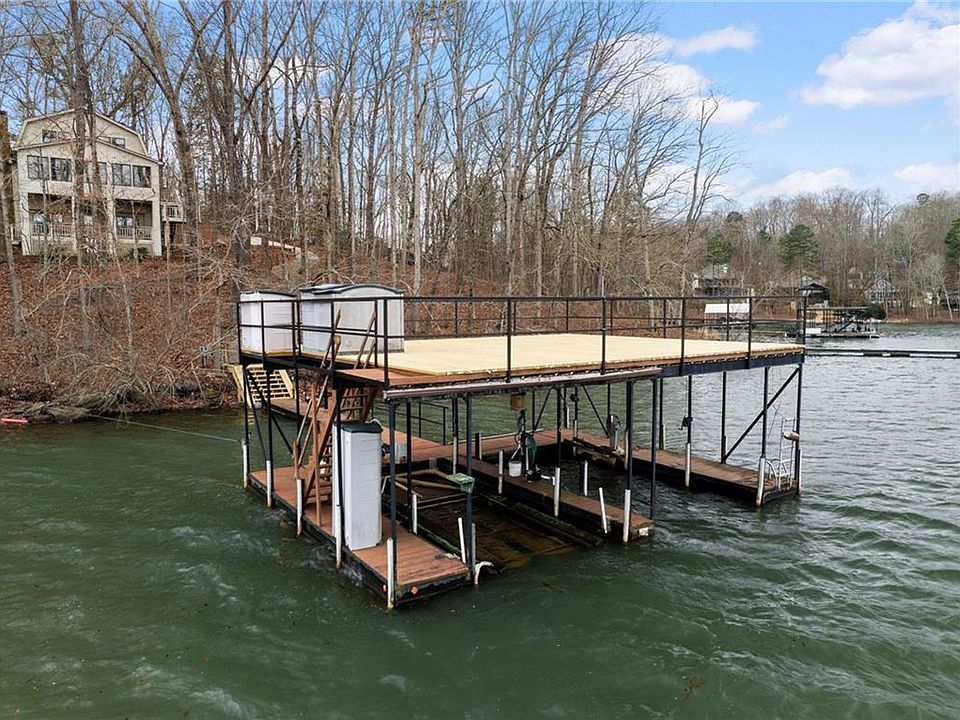 103 Tugalo Point, Lavonia, GA 30553 Zillow