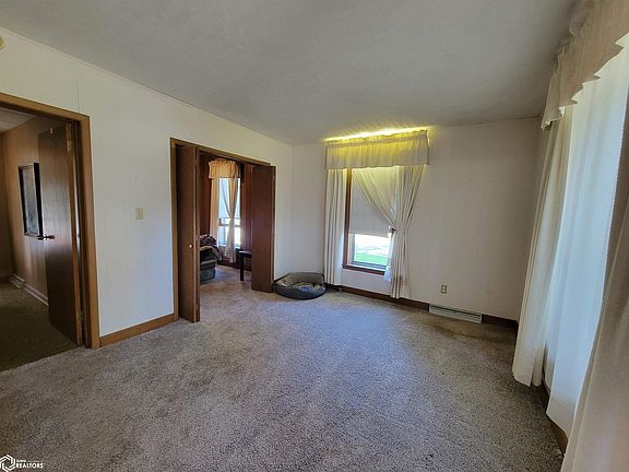 5th image of 1211 N 1st St