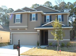 528 Worcester Ct, Jacksonville, FL 32218