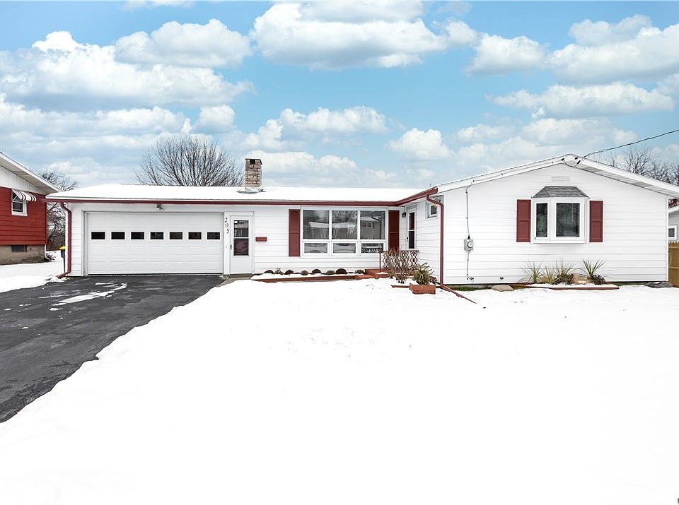 1st image of 205 Kimberly Dr E