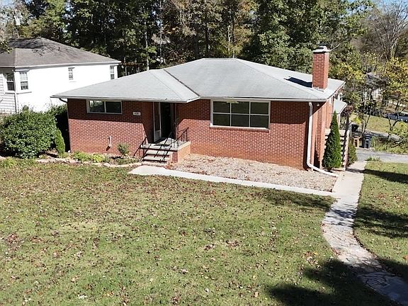 2nd image of 324 Mayflower Dr