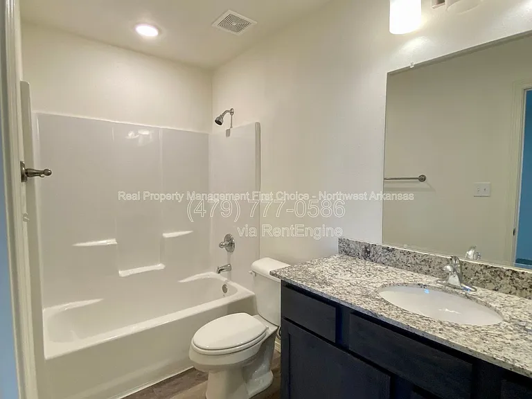 4211 Sante Fe Sq #1 — Photo 55