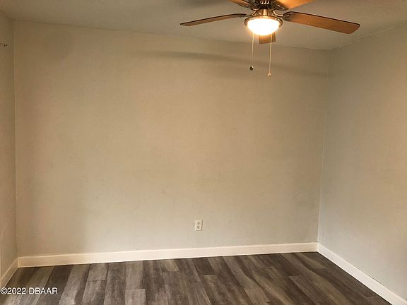5th image of 835 Grove Ave