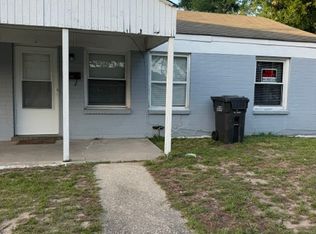 3330 Ottawa Ave #B, North Charleston, SC 29405