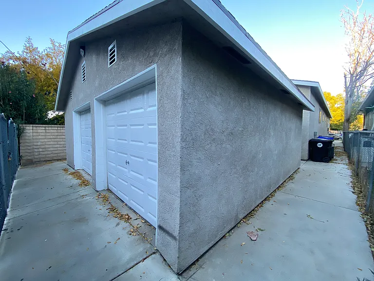 24223 Arch St — Photo 15