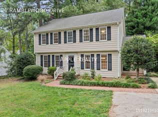 304 Ramblewood Dr, Raleigh, NC 27609