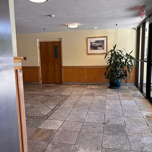 200 Cove Way #318 — Photo 35