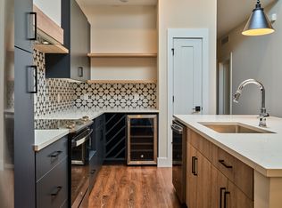 4060 Walton Creek Rd UNIT 209, Cincinnati, OH 45227