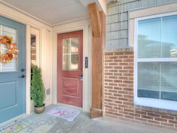 832 Yorkshire Dr, Alexandria, KY 41001