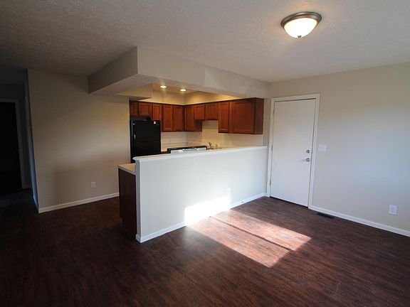 5th image of 5774 Ponderosa Dr