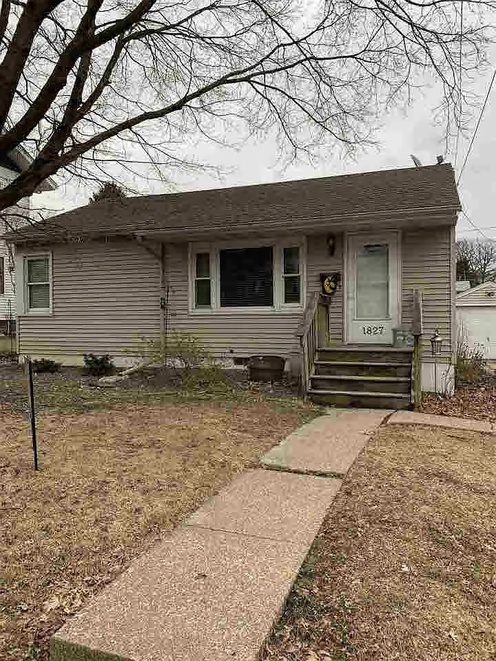 1827 23rd St photo 1