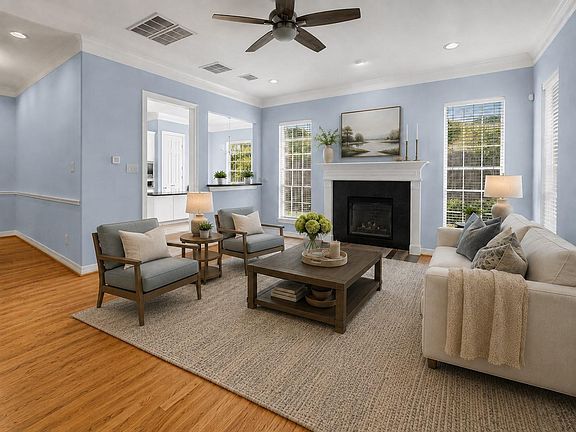3rd image of 2819 Briarhurst Park