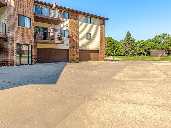 4th image of 3305 Montreal St APT 204