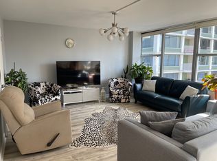 1000 N Lake Shore Dr APT 2201, Chicago, IL 60611