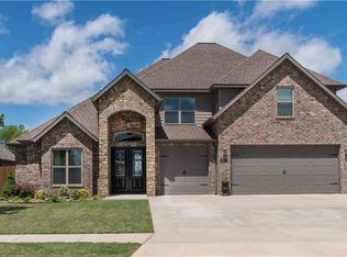 1814 SW Hayfield Ave, Bentonville, AR 72713