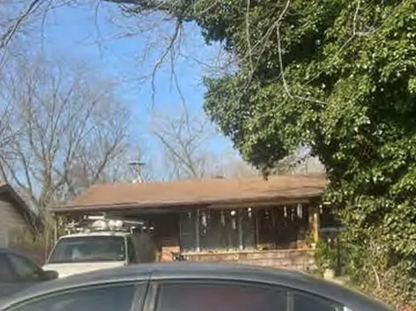 9731 Edgefield Dr, Saint Louis, MO 63136