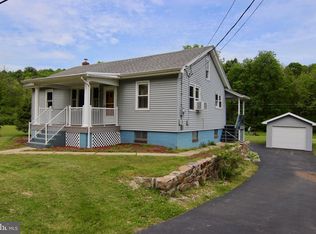 108 N Greenview Rd, Schuylkill Haven, PA 17972