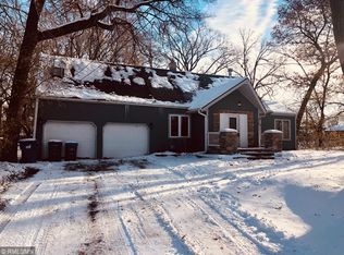 2466 Ariel St N, North Saint Paul, MN 55109