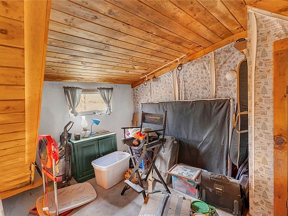 29th image of this home