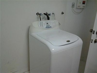 3rd image of 3002 NW 99th Pl