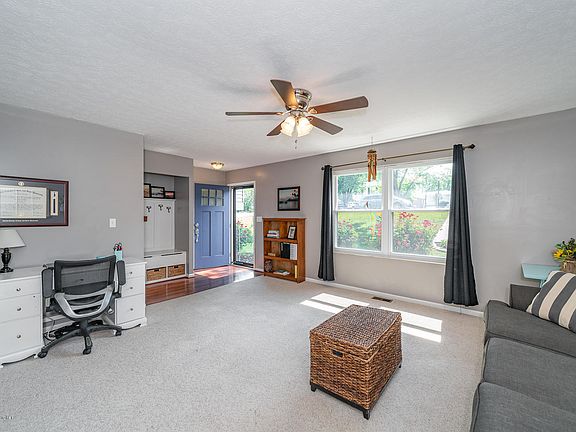 3rd image of 7510 E Orchard Grass Blvd