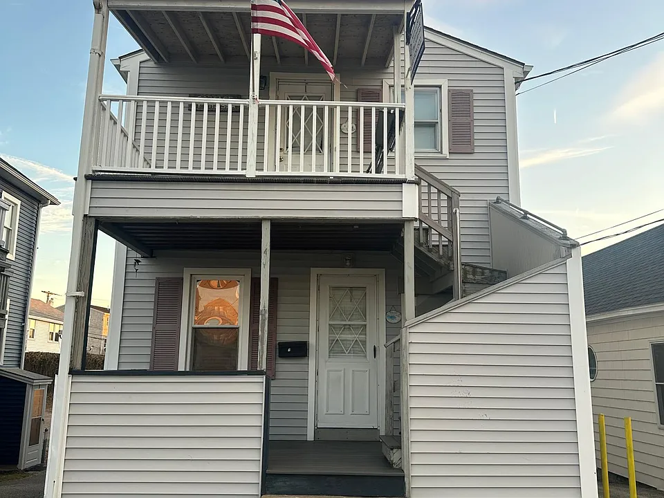 3 M St #2