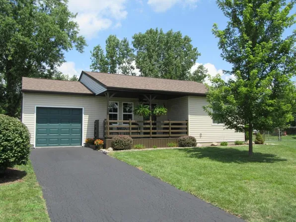 6544 Cedar Ct, Galloway, OH 43119