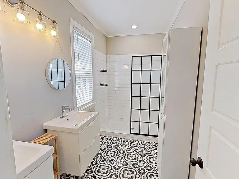 119 Ashley Woods Ct — Photo 38
