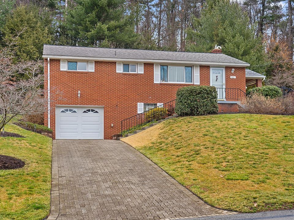 1st image of 1603 E Hemlock Dr
