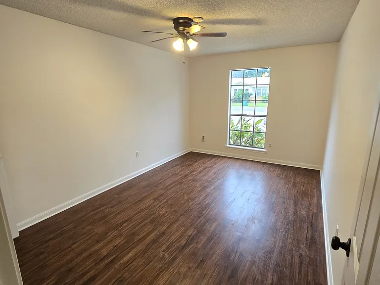 317 Saint Patrick St #3 — Photo 10