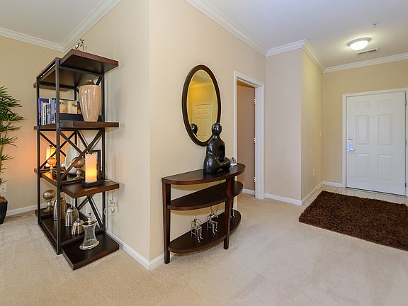 3rd image of 9720 Skyhill Way APT 208