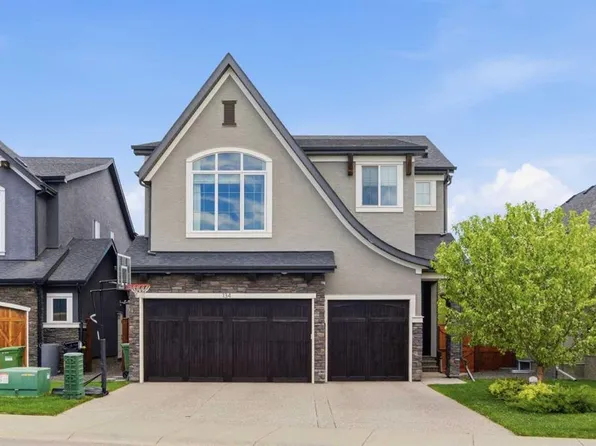 134 SW Cranbrook Cir SE, Calgary, AB T3M 2L9