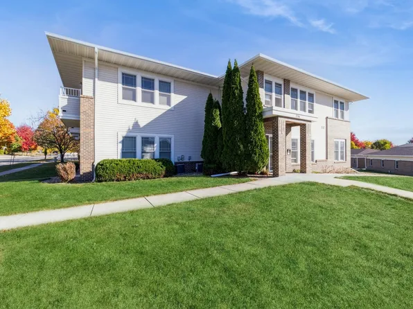 2316 Aspen Rd Unit 105, Ames, IA 50010