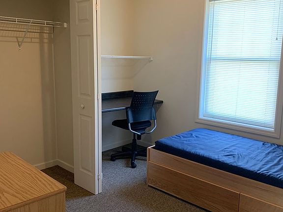 5th image of 3 Country Club Rd