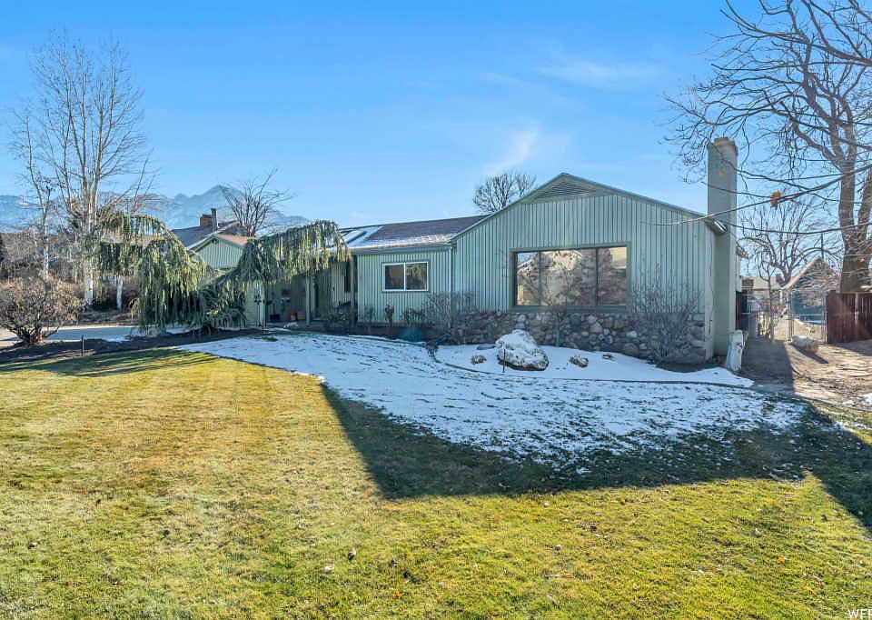 1st image of 1930 E Siggard Dr