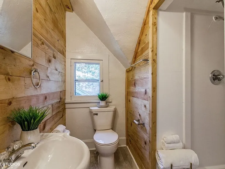 812 Euclid Ave — Photo 14