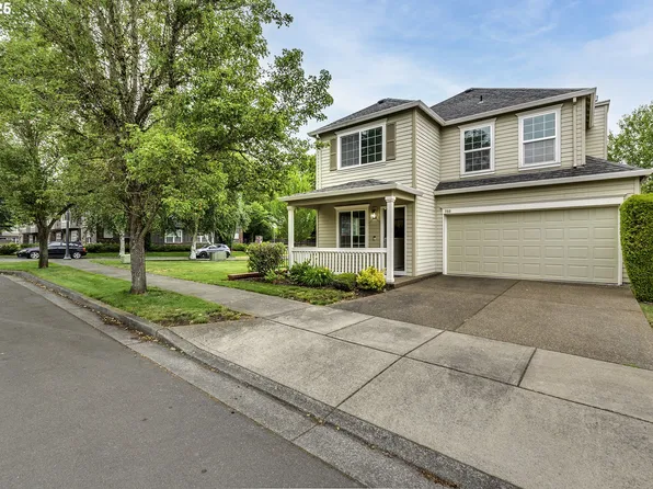 780 NE 64th Pl, Hillsboro, OR 97124