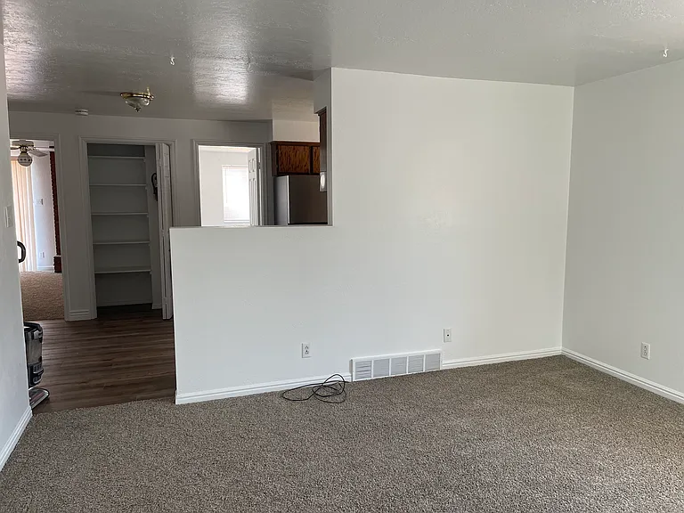 Frontroom