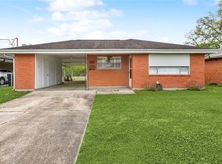 118 Ravey St, Belle Chasse, LA 70037