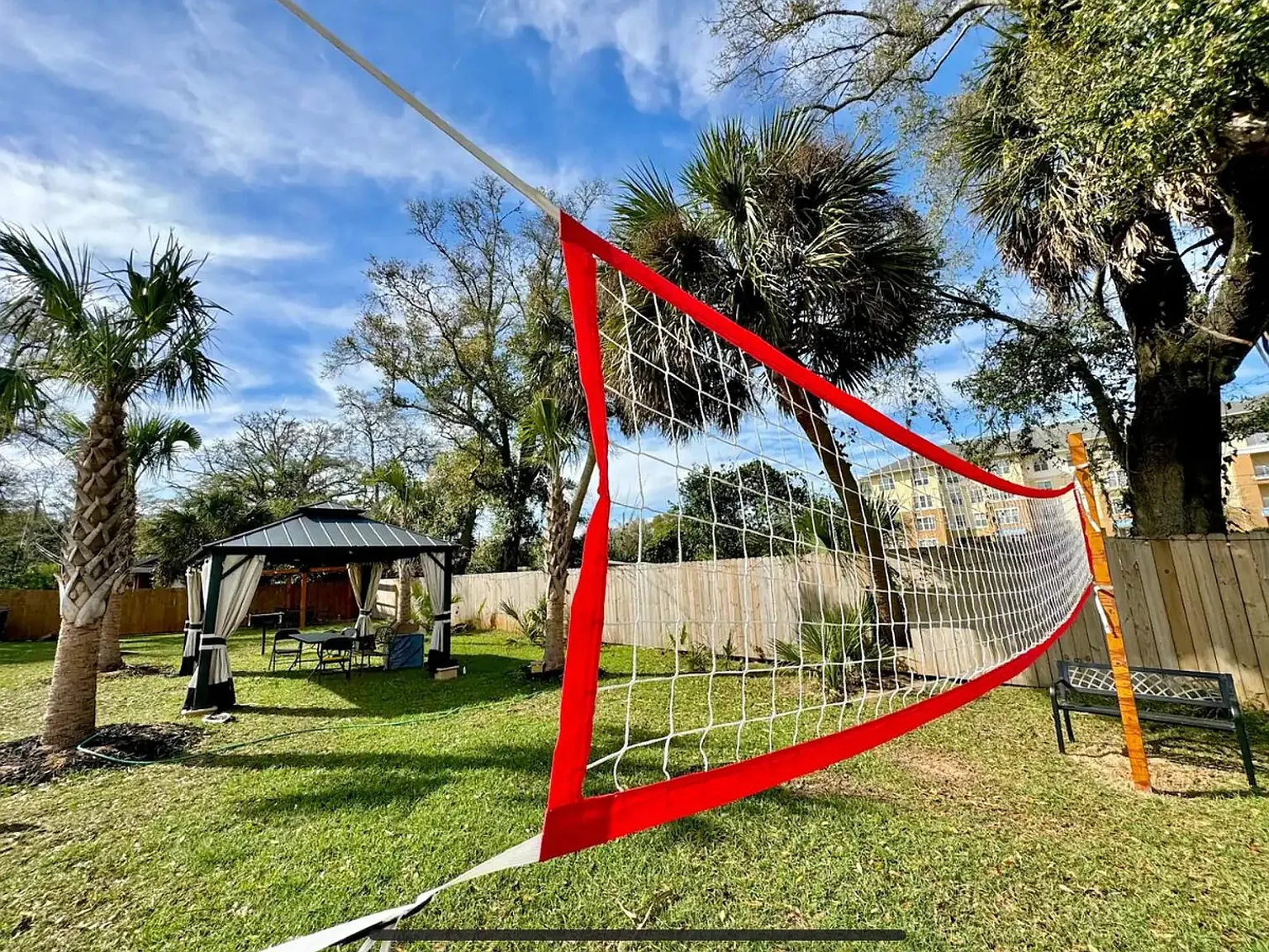1818 W Gadsden St — Photo 4