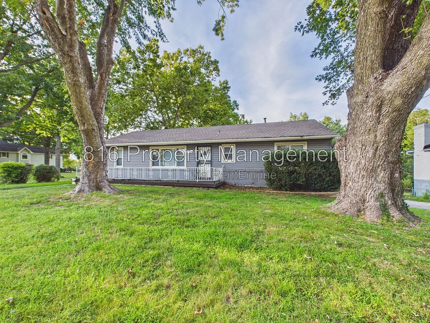 3 bed, 1.0 bath, 1224 sqft, $1,495 — Photo 1