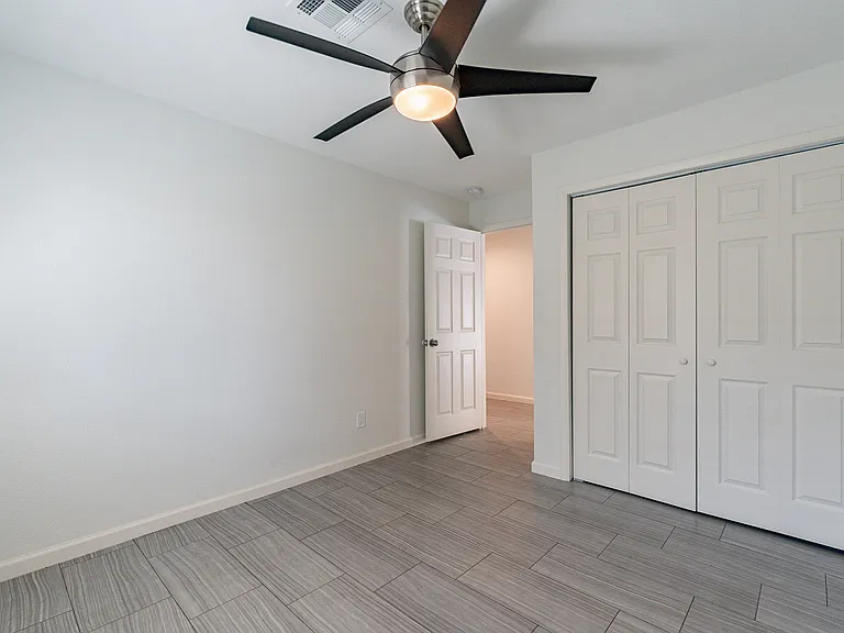 1262 E Hermosa Dr — Photo 19