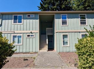 535 Burnett Ave S #3, Renton, WA 98057