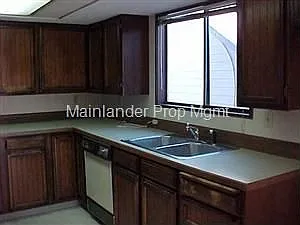 2215 SE 44th Ave photo 1